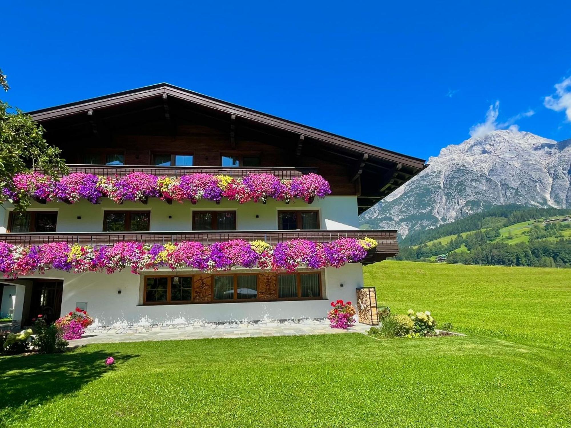 Untergrundgut Villa Leogang Eksteriør billede